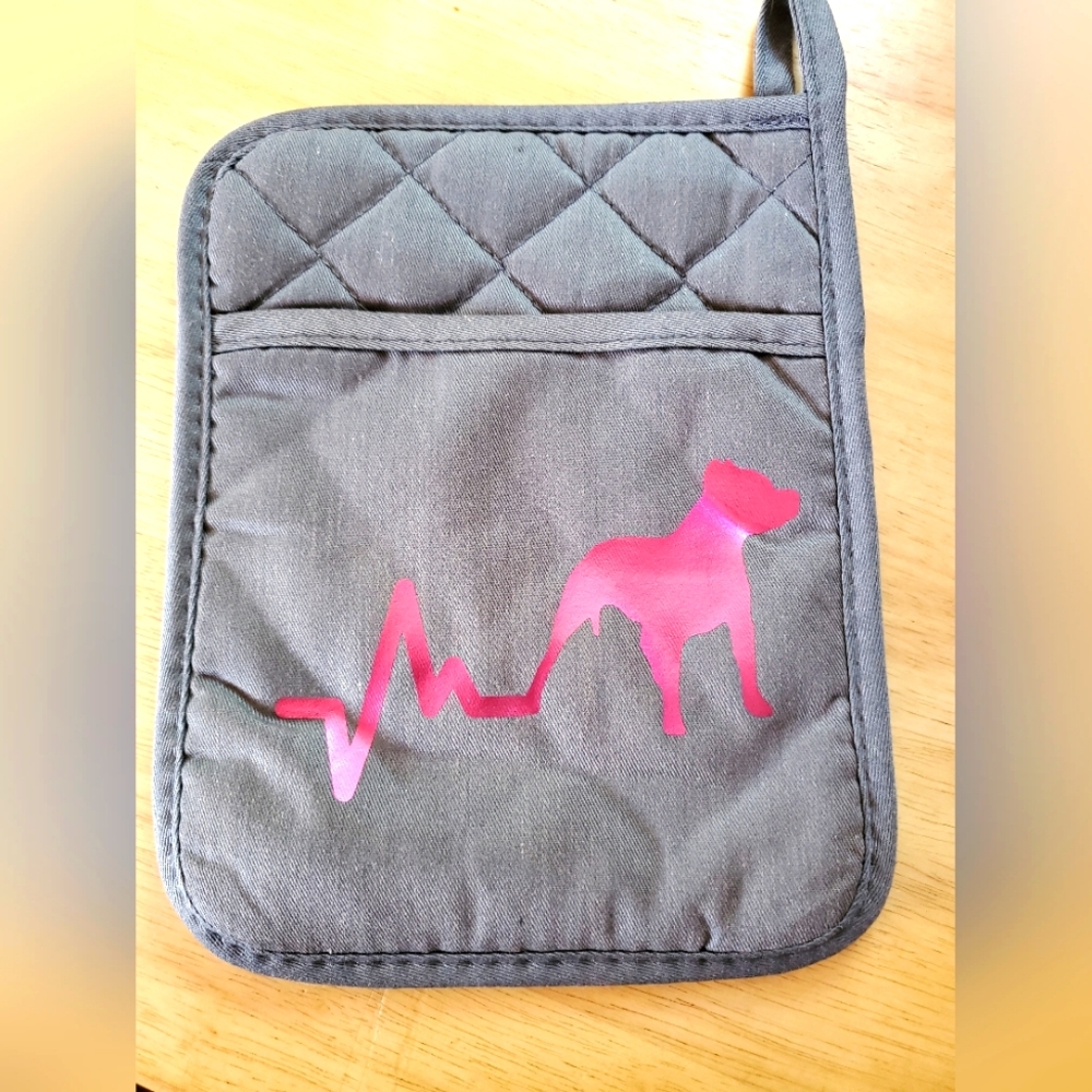 NWOT Pitbull lover dog lover gift, dog kitchen pot holder